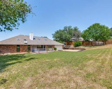 7717 Woodside Hill - Photo Thumbnail 11