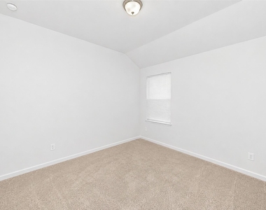 525 Jameson Street - Photo Thumbnail 23