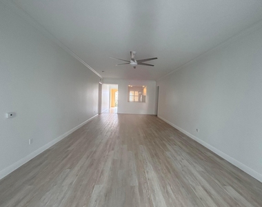 7 Harbour Isle Drive E - Photo Thumbnail 9