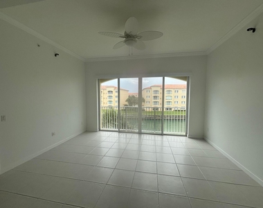 7 Harbour Isle Drive E - Photo Thumbnail 10