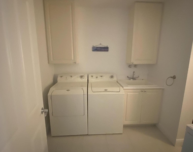 7 Harbour Isle Drive E - Photo Thumbnail 24