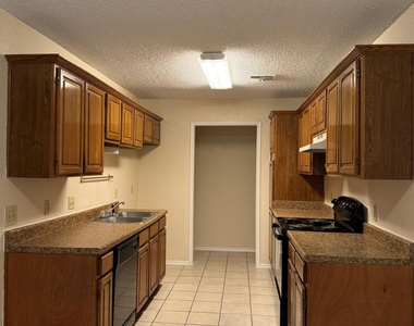 4501 Mizzenmast Court - Photo Thumbnail 6