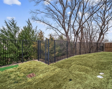 3620 Walden Drive - Photo Thumbnail 32