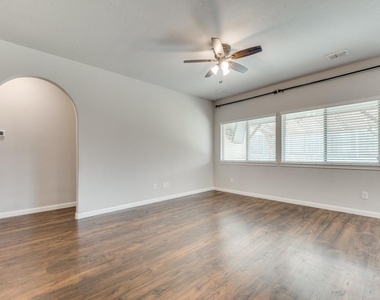 1236 Rosebush Road - Photo Thumbnail 5
