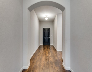 1236 Rosebush Road - Photo Thumbnail 3
