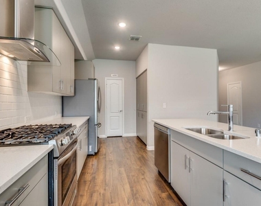 1236 Rosebush Road - Photo Thumbnail 10