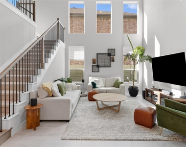 3313 The Commons Parkway - Photo Thumbnail 5
