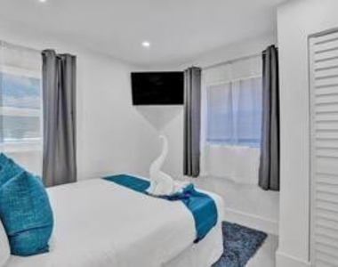 4314 Sw 48th Court - Photo Thumbnail 7