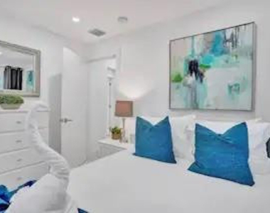 4314 Sw 48th Court - Photo Thumbnail 9