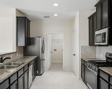447 Lipizzan Lane - Photo Thumbnail 6