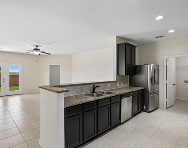 447 Lipizzan Lane - Photo Thumbnail 5