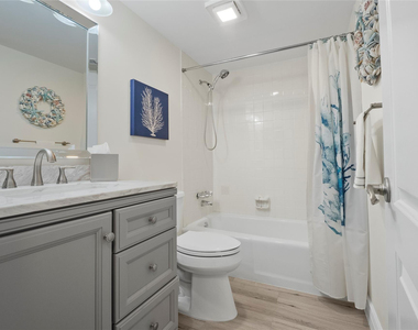 1340 Ne 28th Avenue - Photo Thumbnail 7