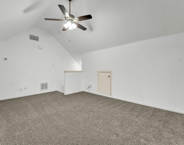 10108 Cherry Hill Lane - Photo Thumbnail 22