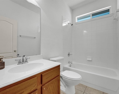 10108 Cherry Hill Lane - Photo Thumbnail 4