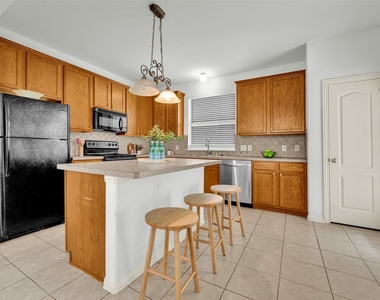 10108 Cherry Hill Lane - Photo Thumbnail 18