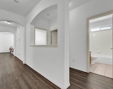 10108 Cherry Hill Lane - Photo Thumbnail 5