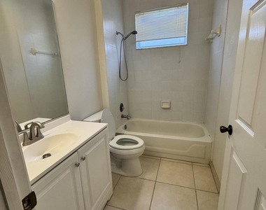10895 Fillmore Drive - Photo Thumbnail 8