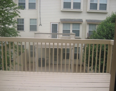 12660 Bay Avenue - Photo Thumbnail 16