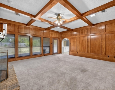 1226 Ranch Valley Drive - Photo Thumbnail 6