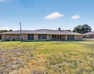 1226 Ranch Valley Drive - Photo Thumbnail 33