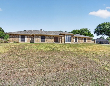 1226 Ranch Valley Drive - Photo Thumbnail 2