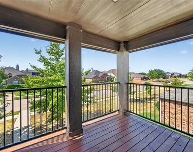 1518 Illinois Avenue - Photo Thumbnail 1