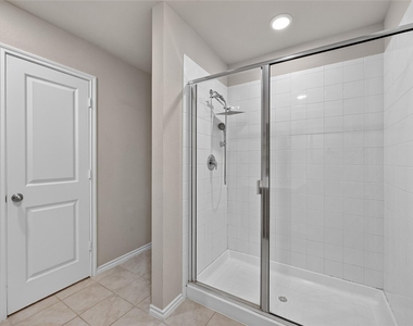 1518 Illinois Avenue - Photo Thumbnail 18