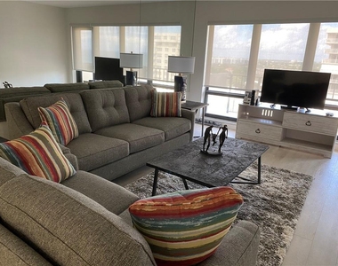 5100 N Ocean Boulevard - Photo Thumbnail 4