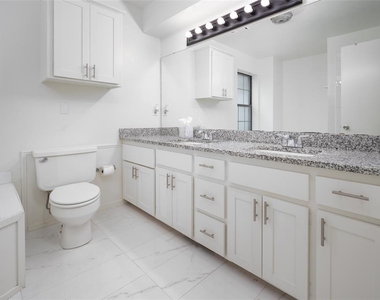1129 Nw 176th Street - Photo Thumbnail 14