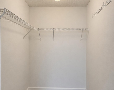 9872 Marina Boulevard - Photo Thumbnail 3