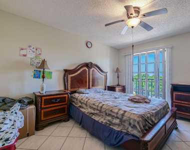 5570 Nw 44th Street - Photo Thumbnail 10