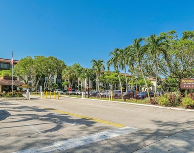 5570 Nw 44th Street - Photo Thumbnail 28