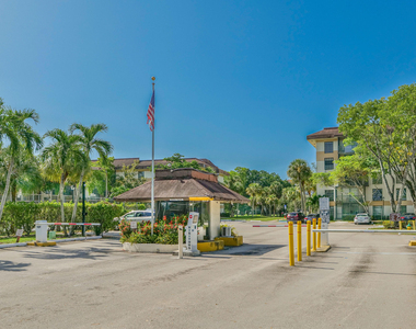5570 Nw 44th Street - Photo Thumbnail 30