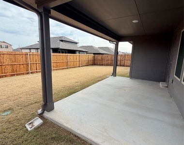 5408 Locke Drive - Photo Thumbnail 32