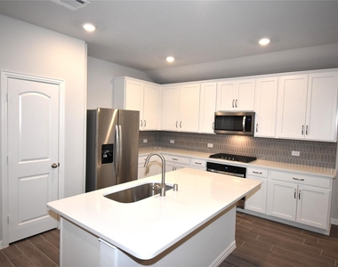 5408 Locke Drive - Photo Thumbnail 10