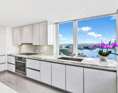 500 S Ocean Boulevard - Photo Thumbnail 9