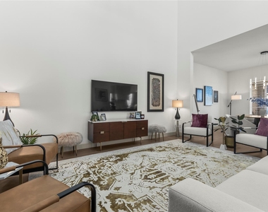 15627 Rue Drive - Photo Thumbnail 11