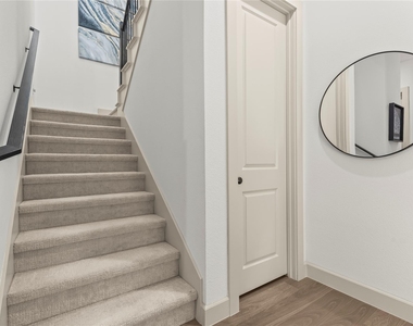 15627 Rue Drive - Photo Thumbnail 22