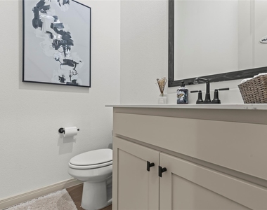 15627 Rue Drive - Photo Thumbnail 13