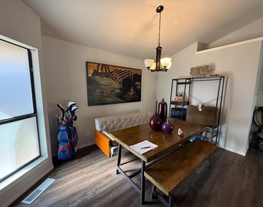 6007 Gaelic Glen Drive - Photo Thumbnail 10
