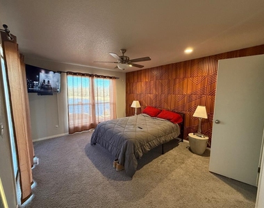 6007 Gaelic Glen Drive - Photo Thumbnail 13