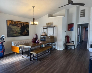 6007 Gaelic Glen Drive - Photo Thumbnail 2