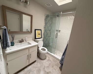 6007 Gaelic Glen Drive - Photo Thumbnail 22