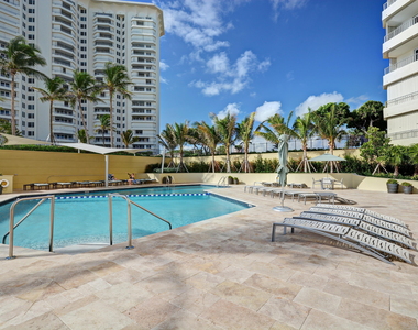 550 S Ocean Boulevard - Photo Thumbnail 9