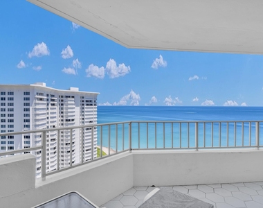 550 S Ocean Boulevard - Photo Thumbnail 17