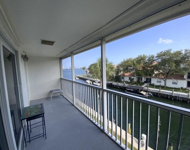 120 Lehane Terrace - Photo Thumbnail 8