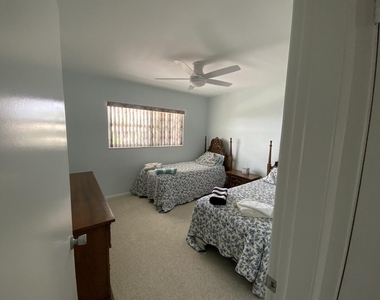 120 Lehane Terrace - Photo Thumbnail 6