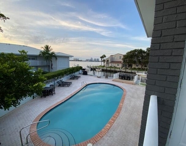 120 Lehane Terrace - Photo Thumbnail 4