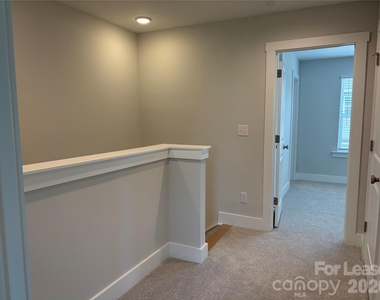 413 Nathaniel Way - Photo Thumbnail 27
