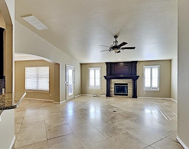 6808 Sandlewood Drive - Photo Thumbnail 4